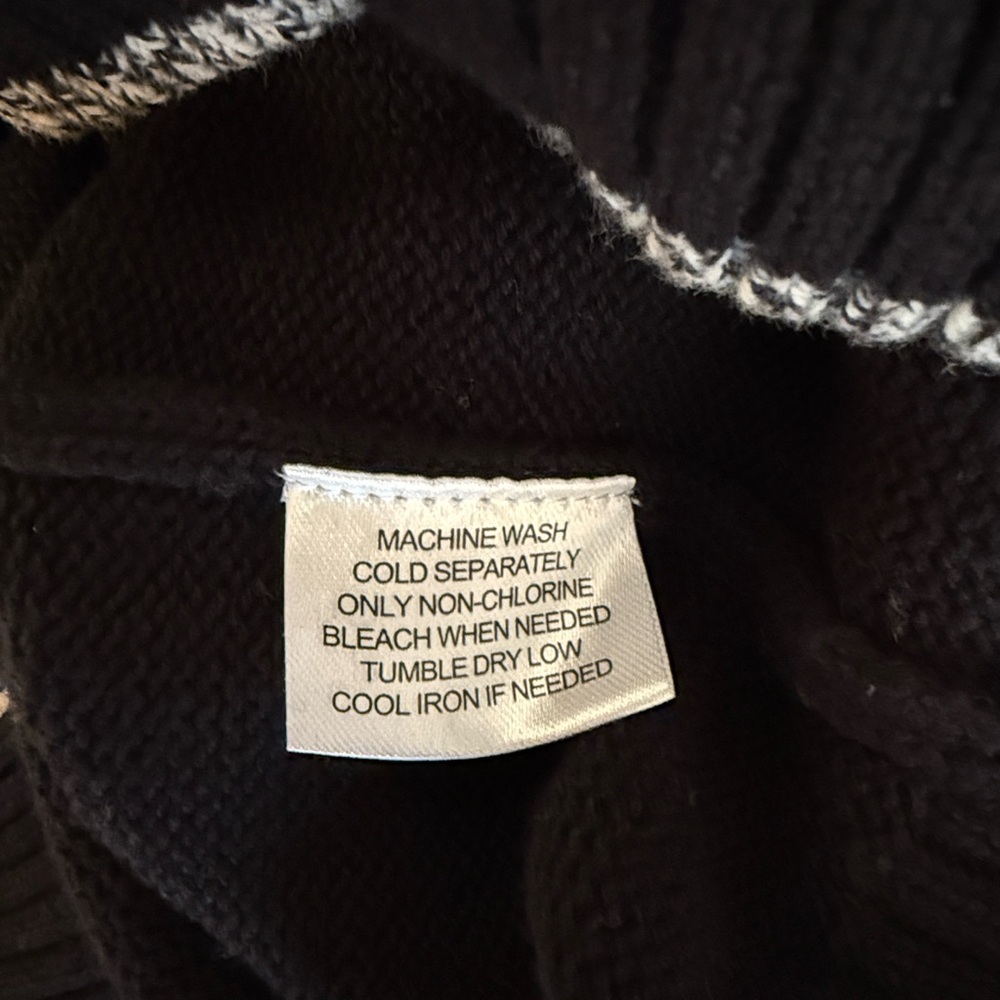 Men's Weatherproof Vintage Black Sweater with Grey Moose - Picture 7 of 7